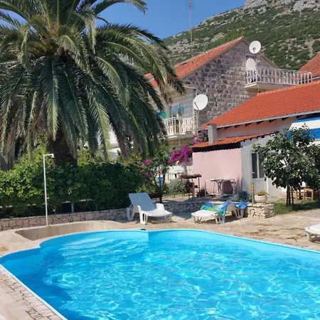 Prázdninový dům Adriatic Balota - With Terrace 1 *